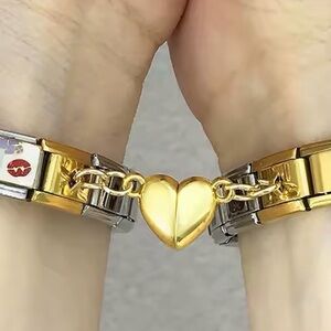 Gold-Tone Magnetic Heart Italian Charm Link
